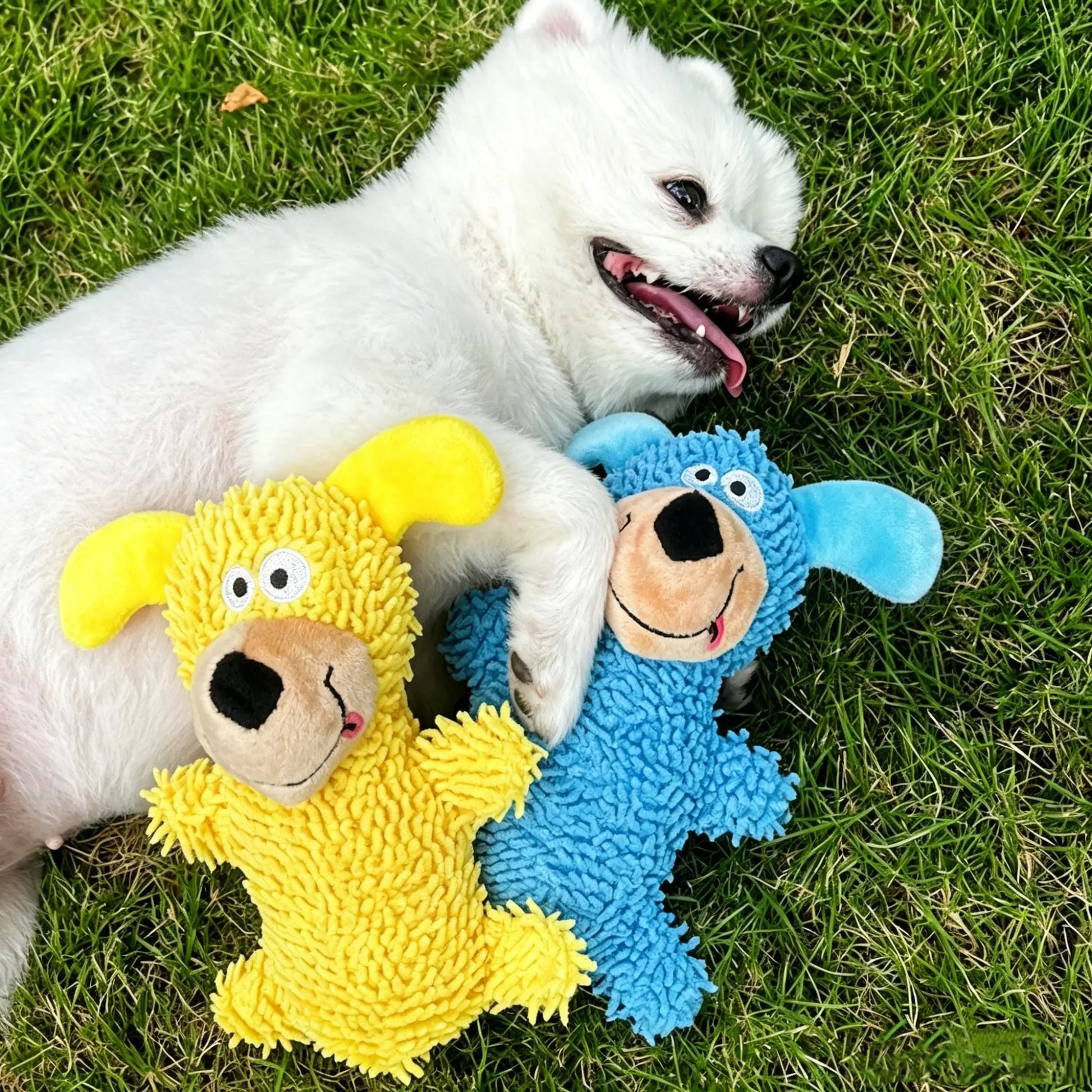 Interactive Plush Squeaky Mop Dog Toy for Small and Medium Dogs - Durable Chew and Teething Toy for Puppies, Promotes Self-Entertainment and Reduces Boredom
